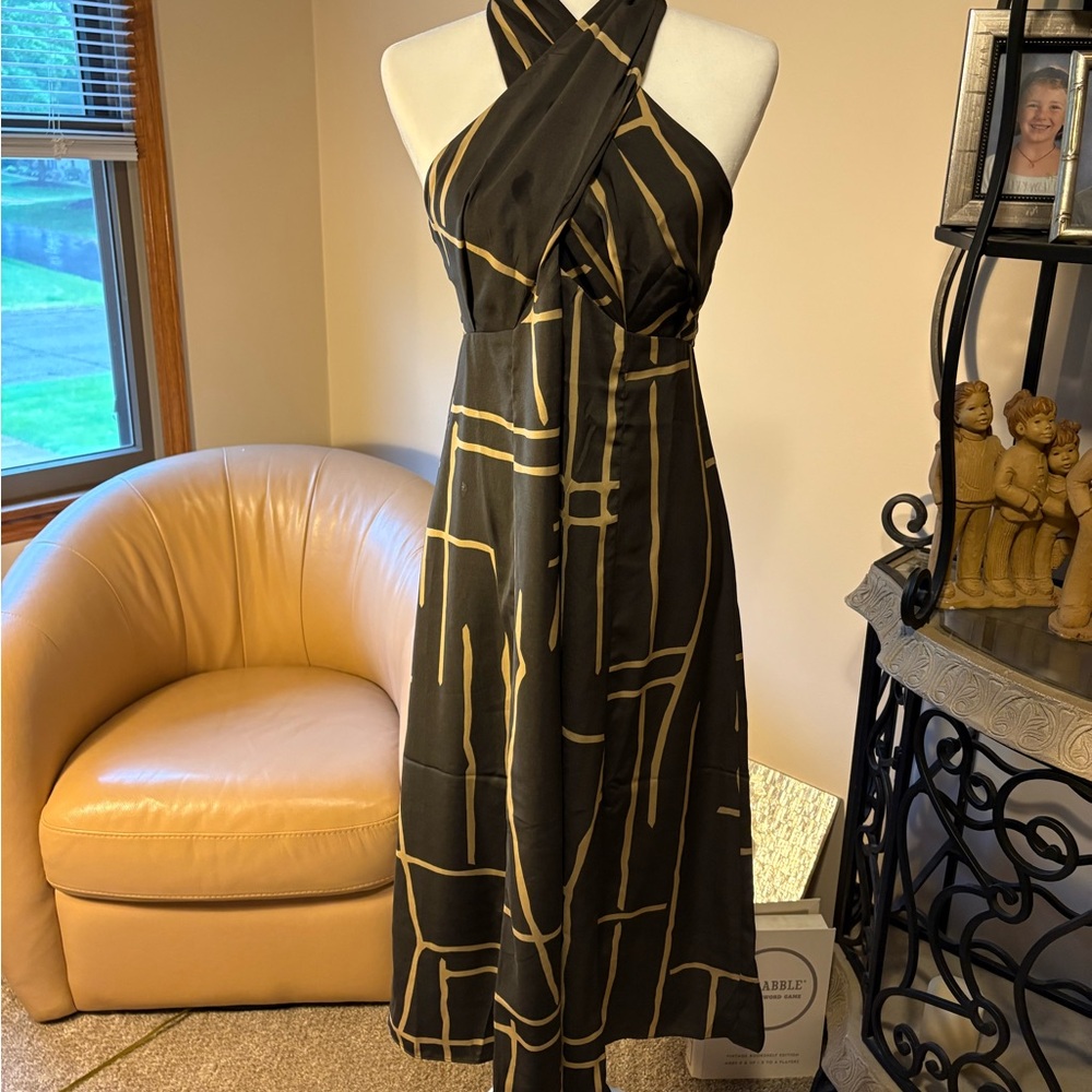 Banana Republic Factory Black and White Halter Maxi Dress